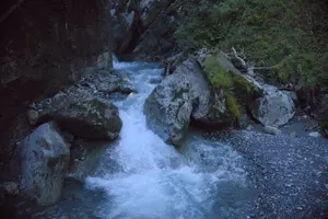 A picture of the Cholerenschlucht.